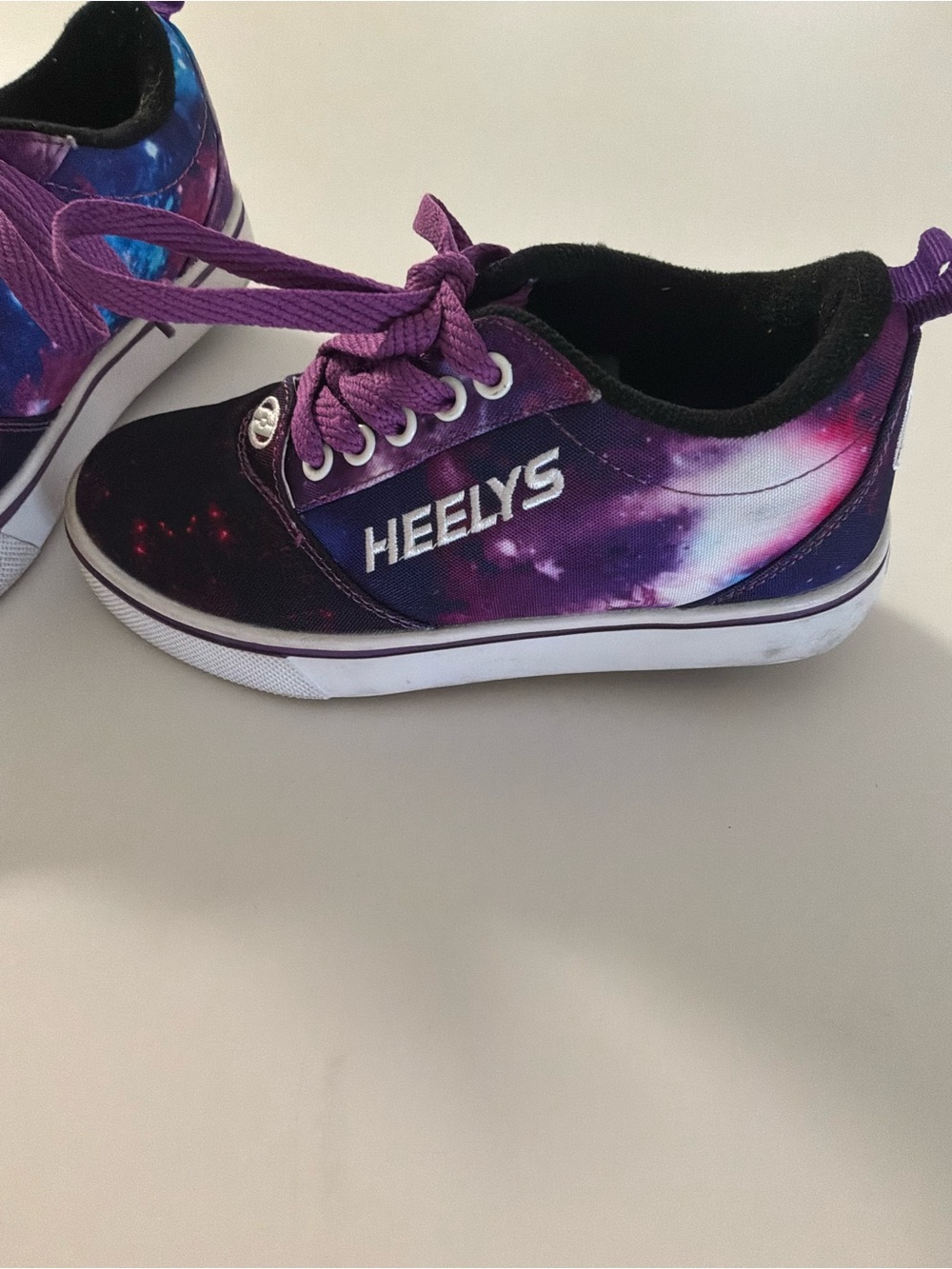 Heelys Purple Galaxy Print Skate Shoes